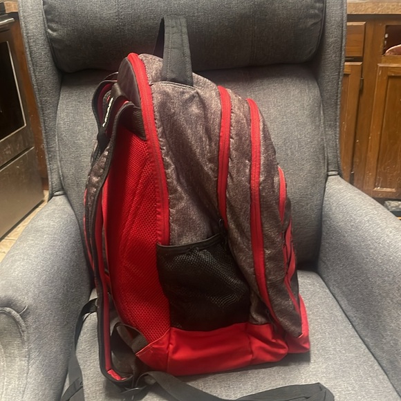 Adidas Large Backpack - Picture 5 of 9